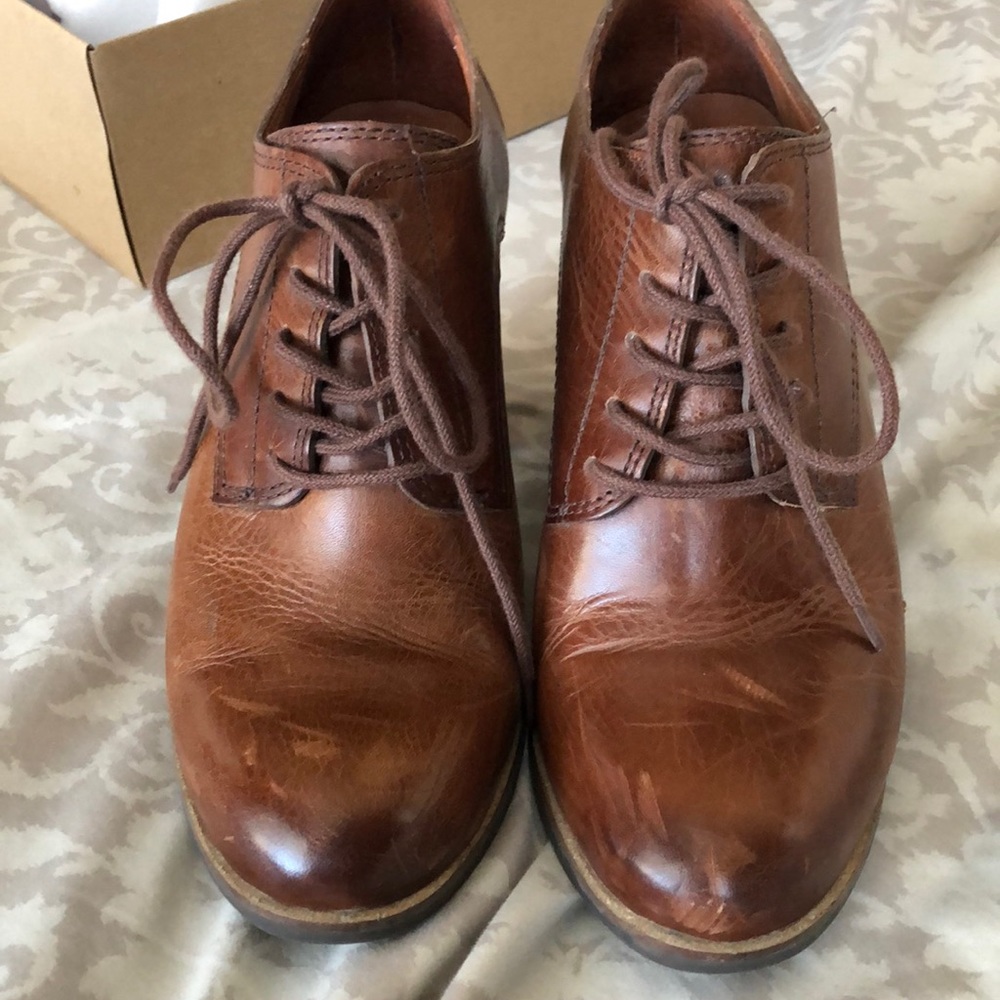 Very cute lightly worn Lucky Brand bootie 8.5